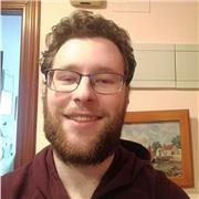 Profesor para estudiantes en distintos niveles, asignaturas difieren en cada nivel: primaria, secundaria y bachiller.